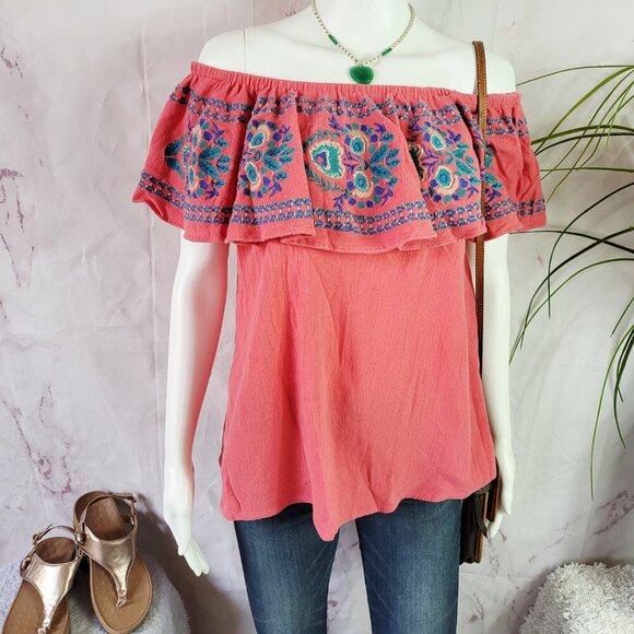 Soft Surroundings embroidered off shoulder top - Picture 5 of 6